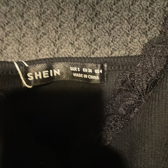 Woman’s camisole - Picture 2 of 3